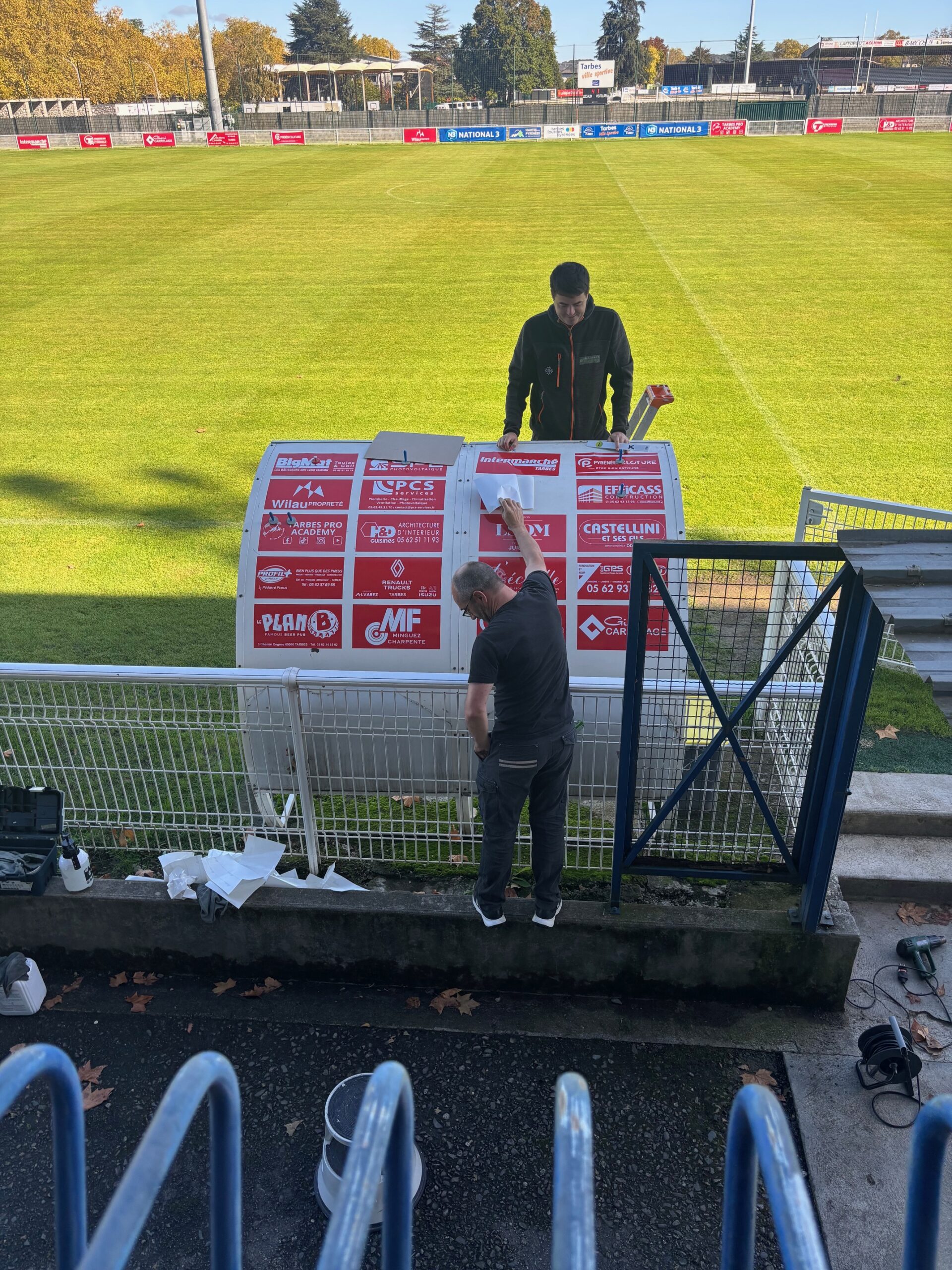 Pose Vinyles pour le Tarbes Pyrénées Football (65)